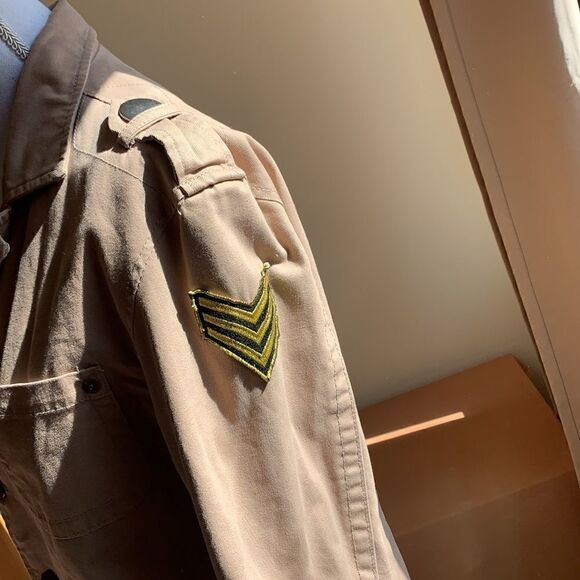 Military Style Beige Twice Lightweight  Jacket Size Medium - Picture 4 of 10